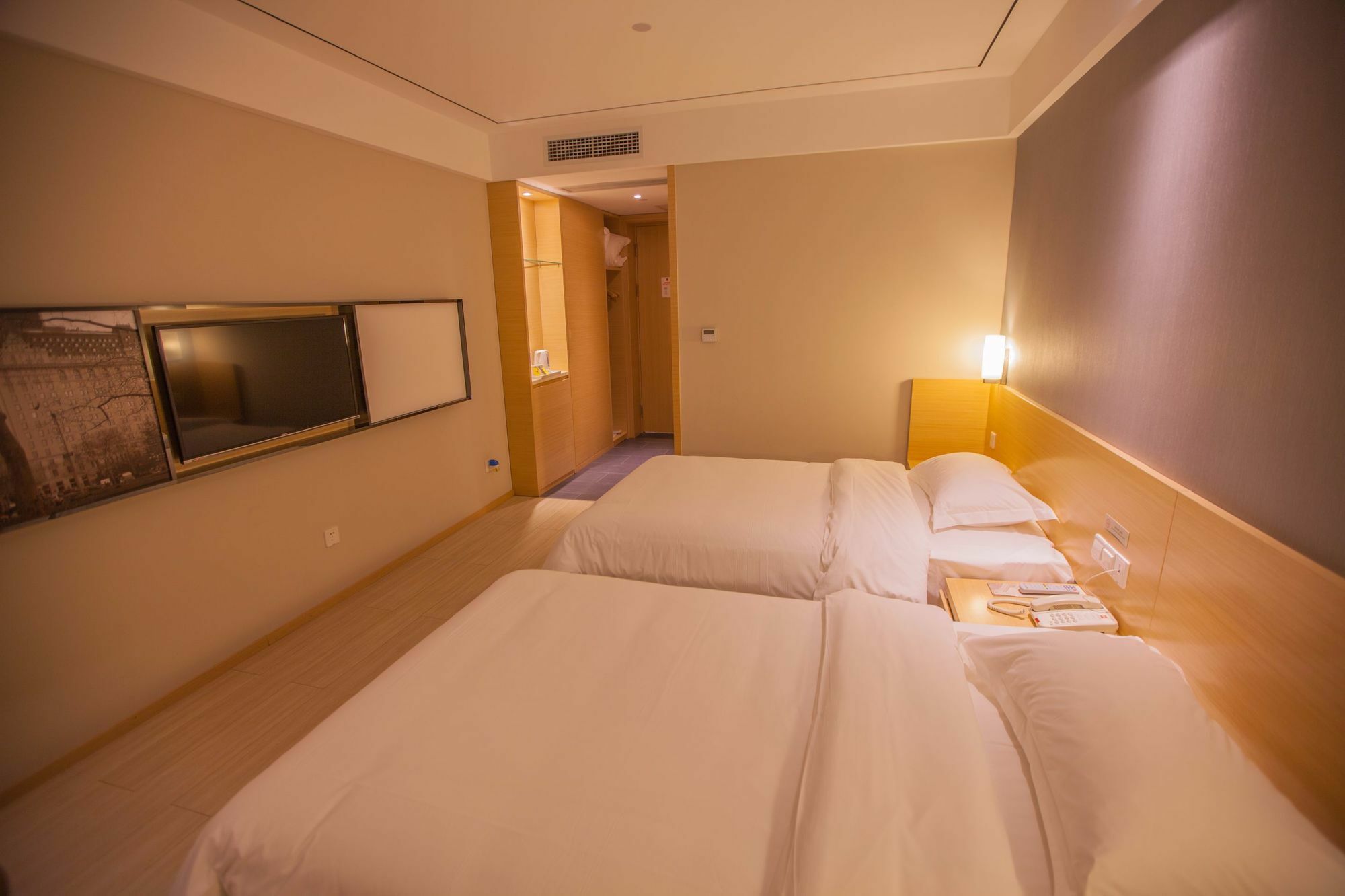 Ibis Leshan City Center Buitenkant foto